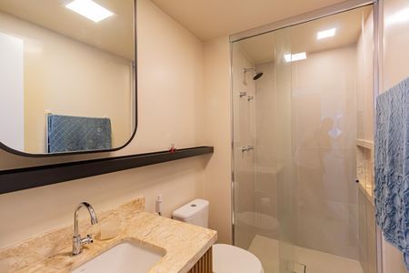 Apartamento à venda com 136m², 3 quartos e 2 vagasBanheiro da Suíte 2