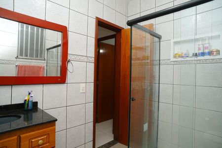Casa para alugar com 80m², 2 quartos e 2 vagas Casa para alugar com 80m², 2 quartos e 2 vagasBanheiro