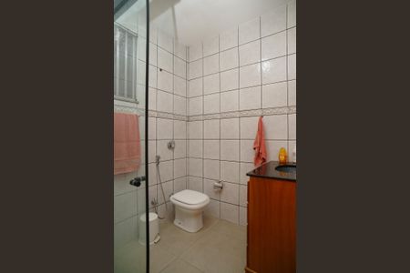 Casa para alugar com 80m², 2 quartos e 2 vagas Casa para alugar com 80m², 2 quartos e 2 vagasBanheiro