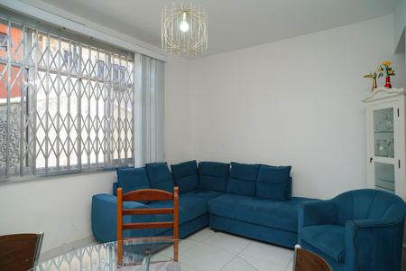 Casa para alugar com 80m², 2 quartos e 2 vagas Casa para alugar com 80m², 2 quartos e 2 vagasSala