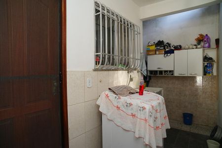 Casa para alugar com 80m², 2 quartos e 2 vagas Casa para alugar com 80m², 2 quartos e 2 vagasÁrea de Serviço