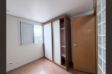 Apartamento à venda com 61m², 2 quartos e 1 vagaQuarto 2