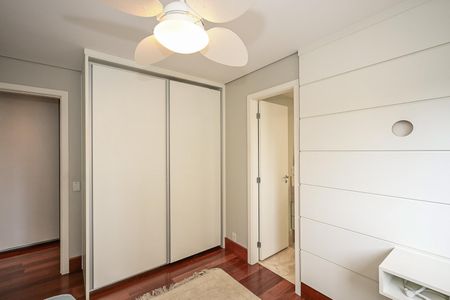 Apartamento à venda com 186m², 3 quartos e 4 vagasSuíte 2