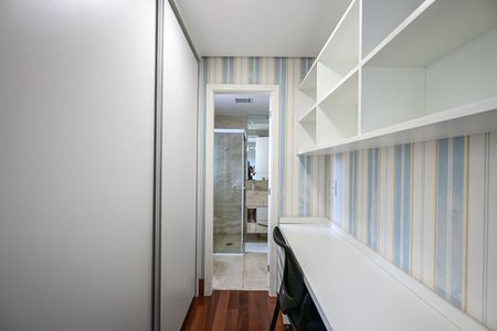 Apartamento à venda com 186m², 3 quartos e 4 vagasSuíte 1