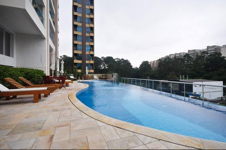 Apartamento à venda com 186m², 3 quartos e 4 vagasPiscina