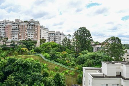 Apartamento à venda com 186m², 3 quartos e 4 vagasVista