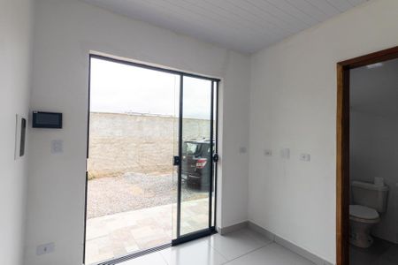 Sala de apartamento para alugar com 1 quarto, 28m² em Ipê, Pinhais