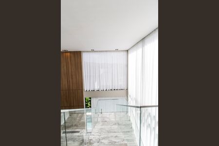 Casa de condomínio à venda com 525m², 4 quartos e 8 vagasDetalhe