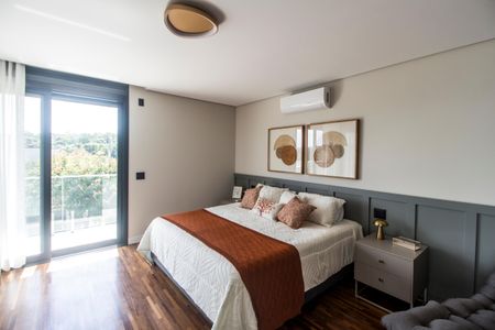 Casa de condomínio à venda com 525m², 4 quartos e 8 vagasSuíte master