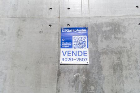 Casa de condomínio à venda com 525m², 4 quartos e 8 vagasVista da Rua