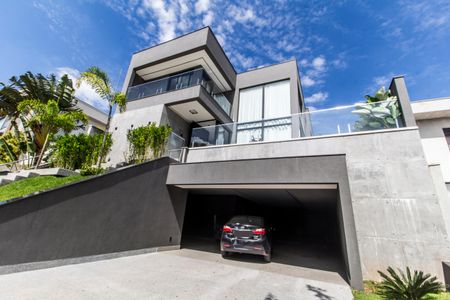 Casa de condomínio à venda com 525m², 4 quartos e 8 vagasGaragem