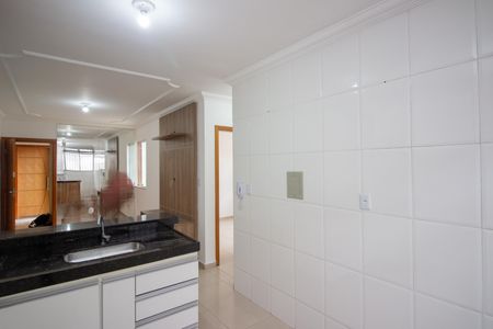 Apartamento para alugar com 48m², 2 quartos e 1 vaga Apartamento para alugar com 48m², 2 quartos e 1 vagaCozinha e Área de Serviço