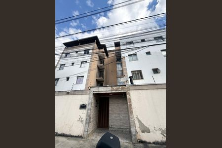 Apartamento para alugar com 48m², 2 quartos e 1 vaga Apartamento para alugar com 48m², 2 quartos e 1 vagaFachada