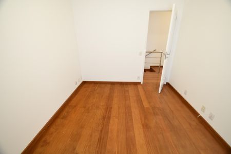 Casa de condomínio à venda com 146m², 3 quartos e 2 vagasQuarto 2