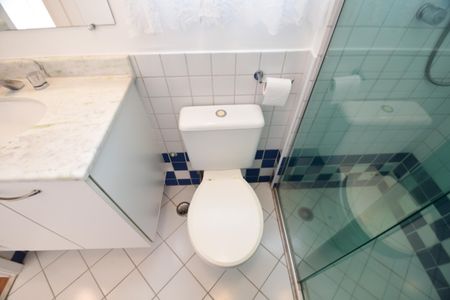 Casa de condomínio à venda com 146m², 3 quartos e 2 vagasBanheiro Social