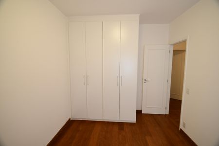 Casa de condomínio à venda com 146m², 3 quartos e 2 vagasQuarto 1