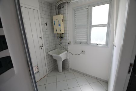 Casa de condomínio à venda com 146m², 3 quartos e 2 vagasÁrea de Serviço