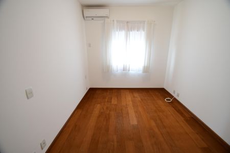 Casa de condomínio à venda com 146m², 3 quartos e 2 vagasQuarto 3 - Suíte