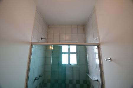 Casa de condomínio à venda com 146m², 3 quartos e 2 vagasBanheiro Suíte