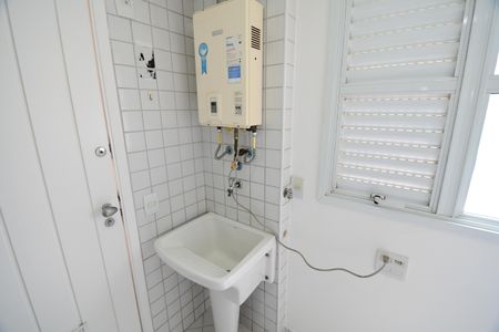 Casa de condomínio à venda com 146m², 3 quartos e 2 vagasÁrea de Serviço