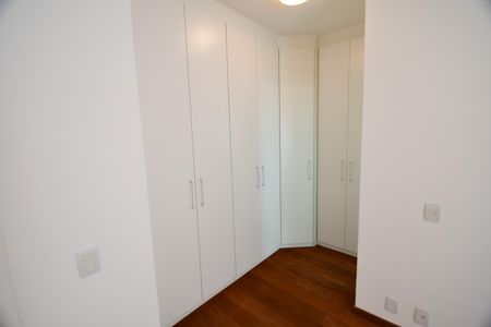 Casa de condomínio à venda com 146m², 3 quartos e 2 vagasQuarto 3 - Suíte