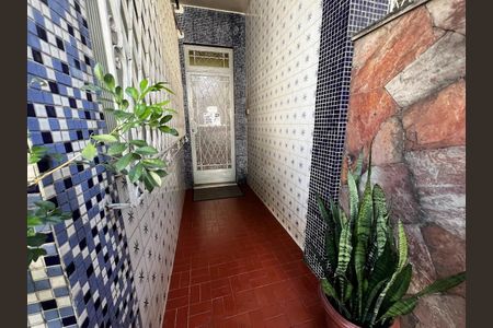 Apartamento à venda com 40m², 1 quarto e sem vagaHall