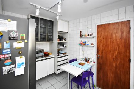 Apartamento à venda com 155m², 3 quartos e 2 vagascozinha