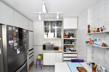 Apartamento à venda com 155m², 3 quartos e 2 vagascozinha