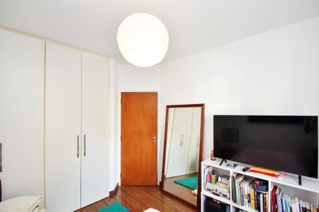 Apartamento à venda com 155m², 3 quartos e 2 vagasquarto 1