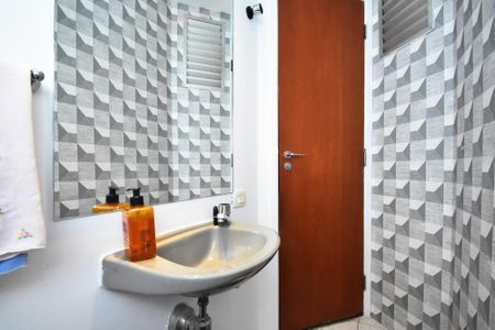 Apartamento à venda com 155m², 3 quartos e 2 vagaslavabo