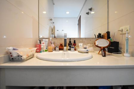 Apartamento à venda com 155m², 3 quartos e 2 vagasbanheiro quarto 3