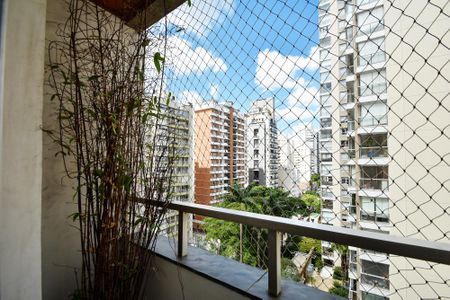Apartamento à venda com 155m², 3 quartos e 2 vagasvaranda quarto 3