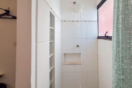 Apartamento à venda com 74m², 2 quartos e 1 vaga Apartamento à venda com 74m², 2 quartos e 1 vagaBanheiro do Quarto 1