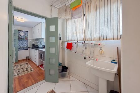Apartamento à venda com 74m², 2 quartos e 1 vaga Apartamento à venda com 74m², 2 quartos e 1 vagaÁrea de Serviço