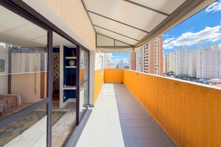 Apartamento à venda com 74m², 2 quartos e 1 vaga Apartamento à venda com 74m², 2 quartos e 1 vagaVaranda da Sala
