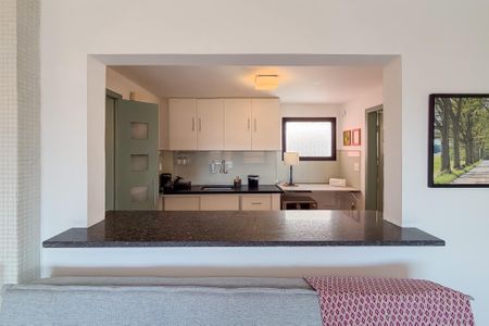 Apartamento à venda com 74m², 2 quartos e 1 vaga Apartamento à venda com 74m², 2 quartos e 1 vagaCozinha