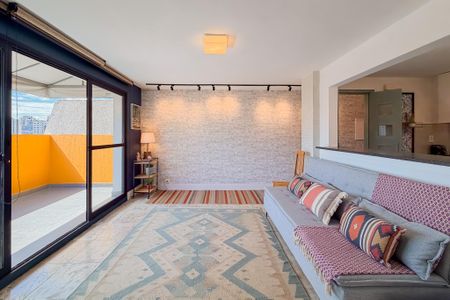 Apartamento à venda com 74m², 2 quartos e 1 vaga Apartamento à venda com 74m², 2 quartos e 1 vagaSala