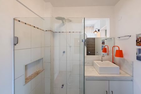 Apartamento à venda com 74m², 2 quartos e 1 vaga Apartamento à venda com 74m², 2 quartos e 1 vagaBanheiro do Quarto 2