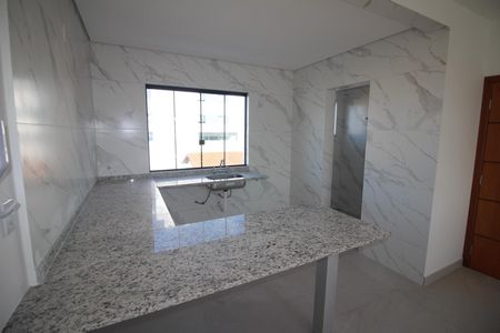 Apartamento à venda com 83m², 3 quartos e 2 vagasCozinha