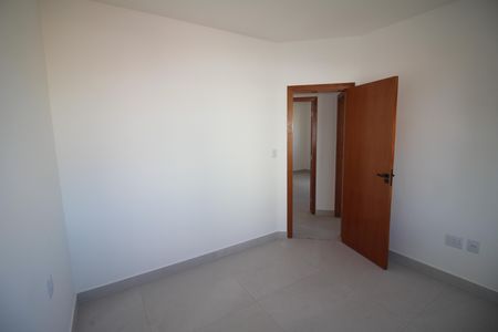 Apartamento à venda com 83m², 3 quartos e 2 vagasQuarto 3