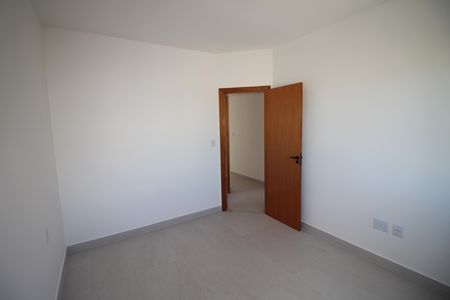 Apartamento à venda com 83m², 3 quartos e 2 vagasQuarto 2