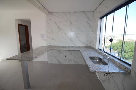 Apartamento à venda com 83m², 3 quartos e 2 vagasCozinha