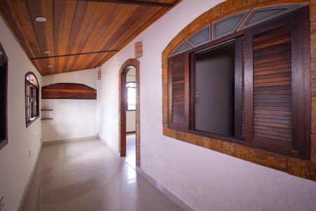 Casa para alugar com 132m², 4 quartos e 1 vagaVaranda