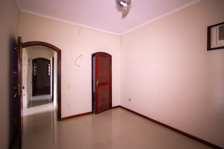 Casa para alugar com 132m², 4 quartos e 1 vagaSuíte