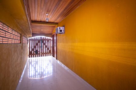 Casa para alugar com 132m², 4 quartos e 1 vagaCorredor