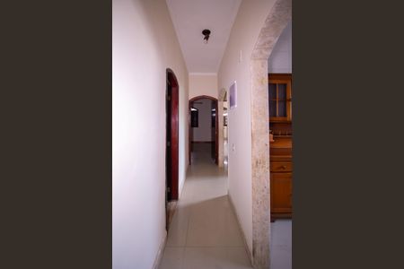 Casa para alugar com 132m², 4 quartos e 1 vagaCorredor