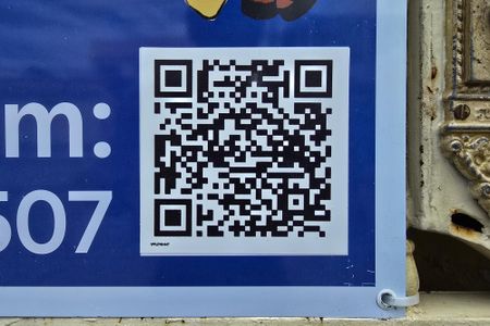 Casa para alugar com 132m², 4 quartos e 1 vagaQR code