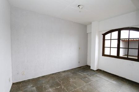 Casa à venda com 390m², 6 quartos e 2 vagasQUARTO 6