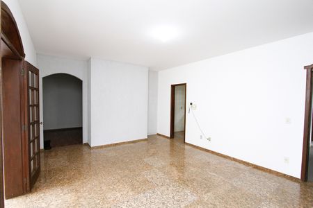 Sala de Jantar de casa à venda com 6 quartos, 390m² em São Marcos, Belo Horizonte