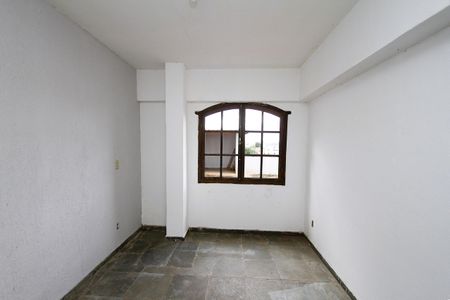 Casa à venda com 390m², 6 quartos e 2 vagasQUARTO 6